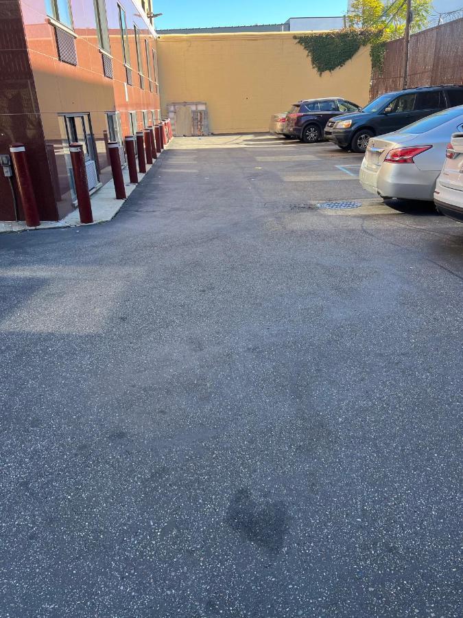 Atlantic Motor Inn New York City Exterior photo