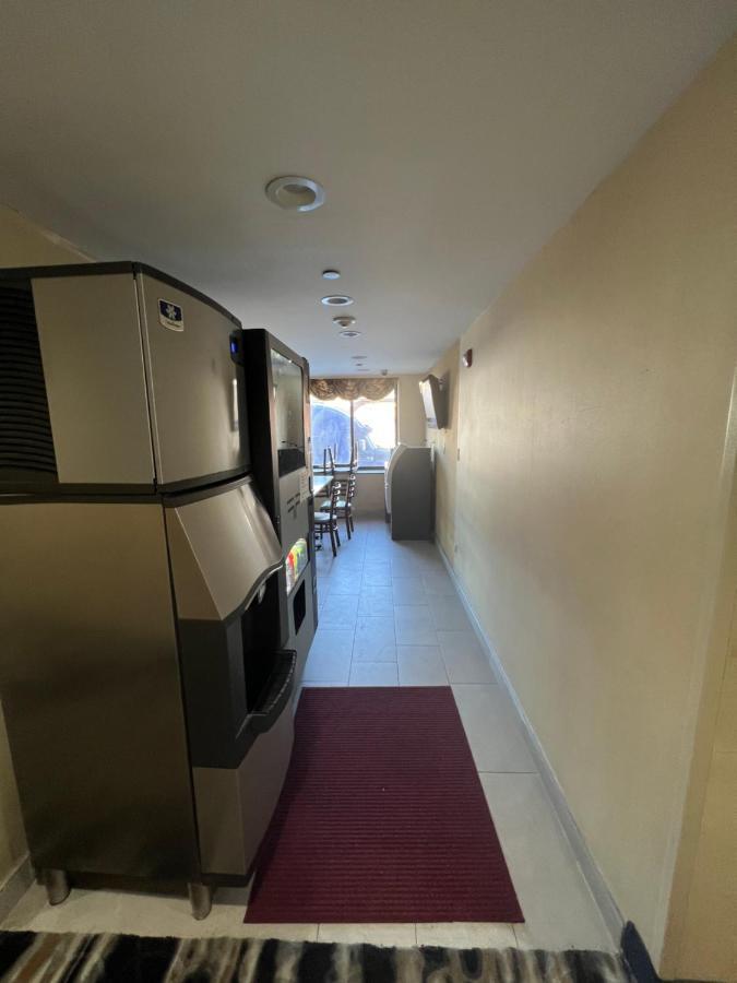 Atlantic Motor Inn New York City Exterior photo